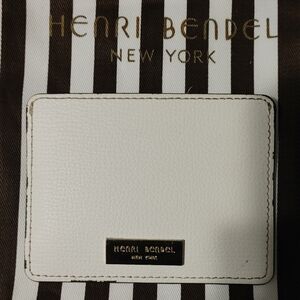 Henri bendel card case